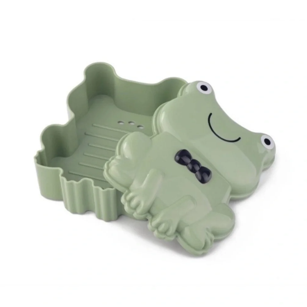 New Target Bullseye Playground Bundle of 4 Green Frog Child Bathroom Accessories